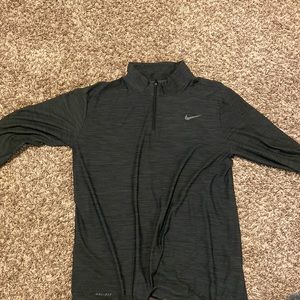 Nike Dri Fit - Partial Zip